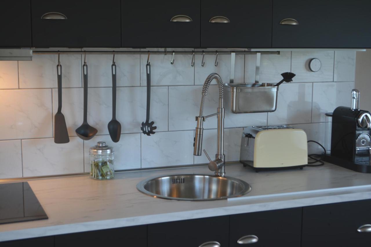 Ferienhaus Grafenland Dersum Luaran gambar